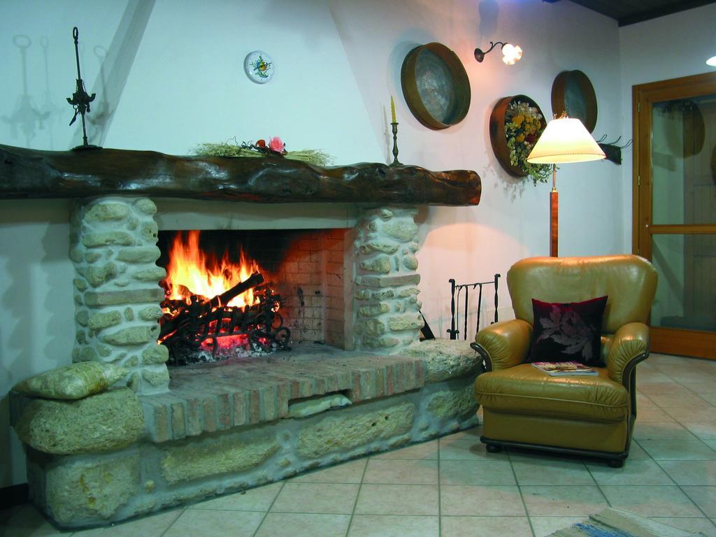 Agriturismo Ca'De'Gatti Faenza Kültér fotó